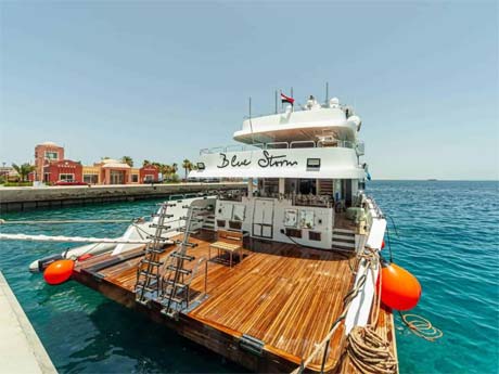 Blue Storm liveaboard