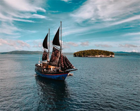 Ilike liveaboard, Indonesia