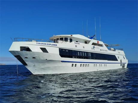 Tiburon Explorer, Galapagos